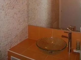 Seventies לינה וארוחת בוקר 3*