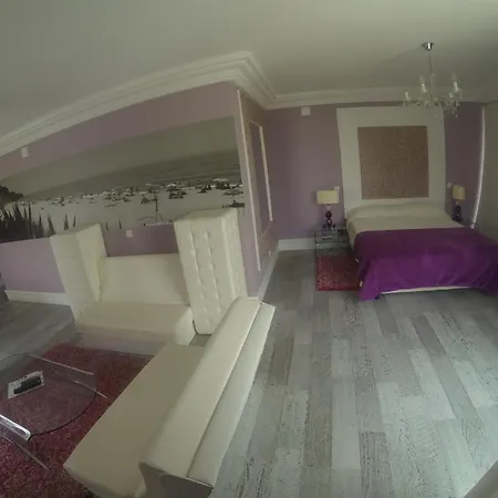 לינה וארוחת בוקר Seventies