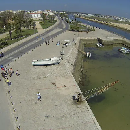 Seventies Bed & Breakfast Lagos