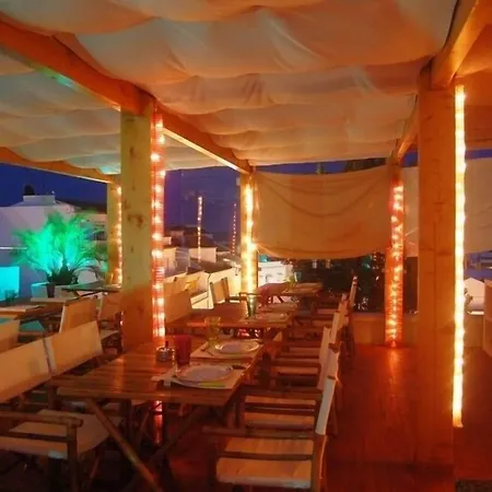 Seventies Bed & Breakfast Lagos