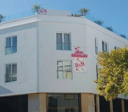 Seventies Bed & Breakfast