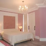 Seventies Bed & Breakfast Lagos
